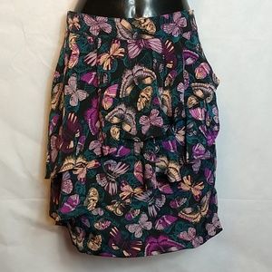Womens size 6 butterfly mini skirt H&M